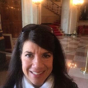 Meet your Posher, Joanne